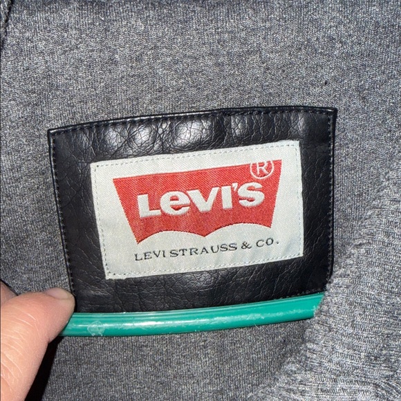 Levi's Black Faux Leather Jacket with hood for Men Large - Picture 2 of 11